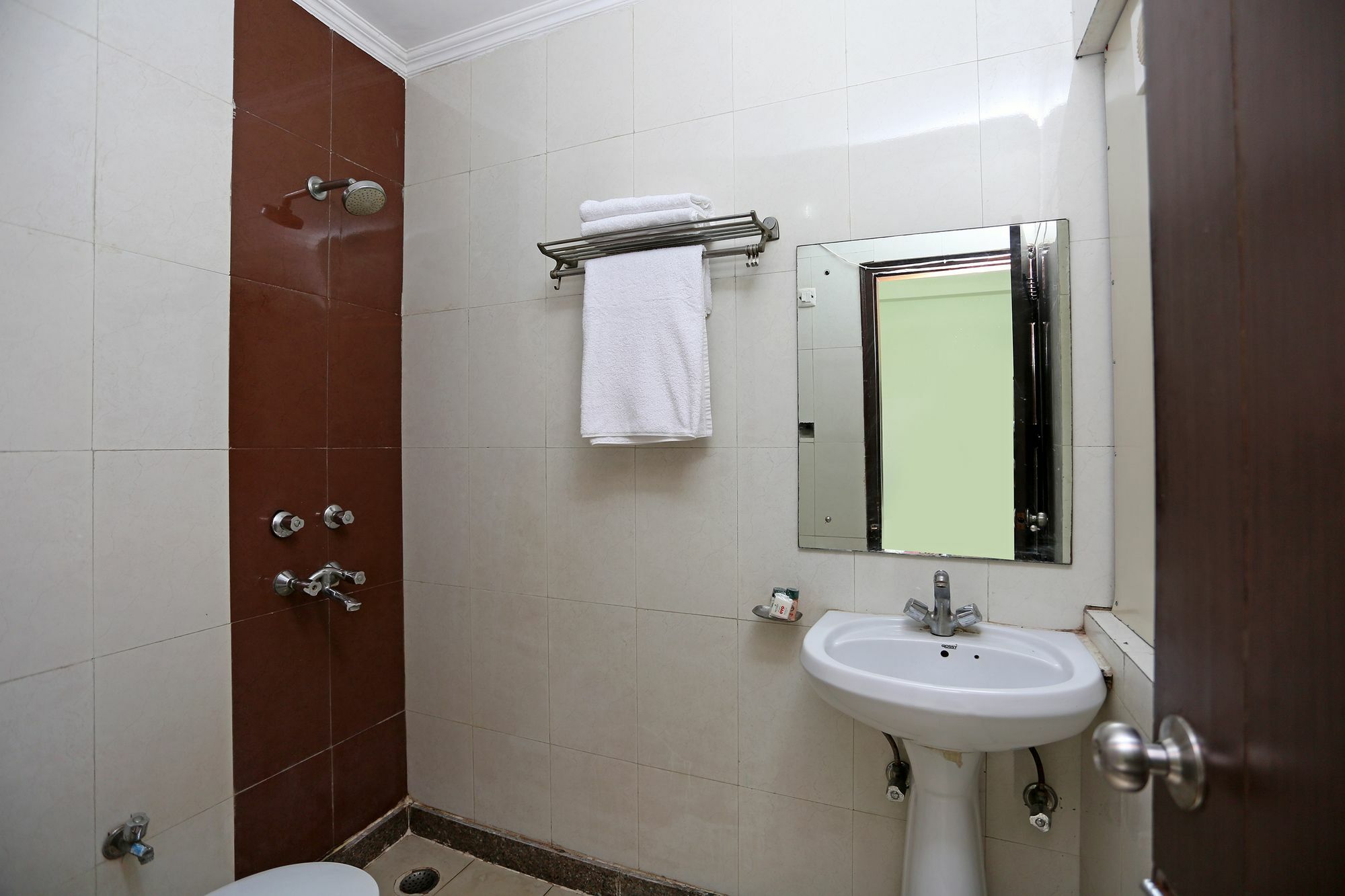 Hotel Aero Look New Delhi Exterior foto